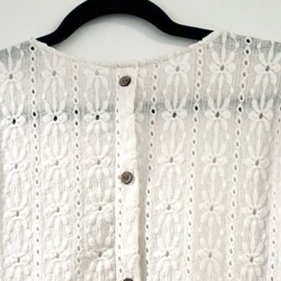Emery Rose~Blouse~Short Sleeve~Size 1X~Lace~Sheer~Ivory/Cream - Picture 5 of 5